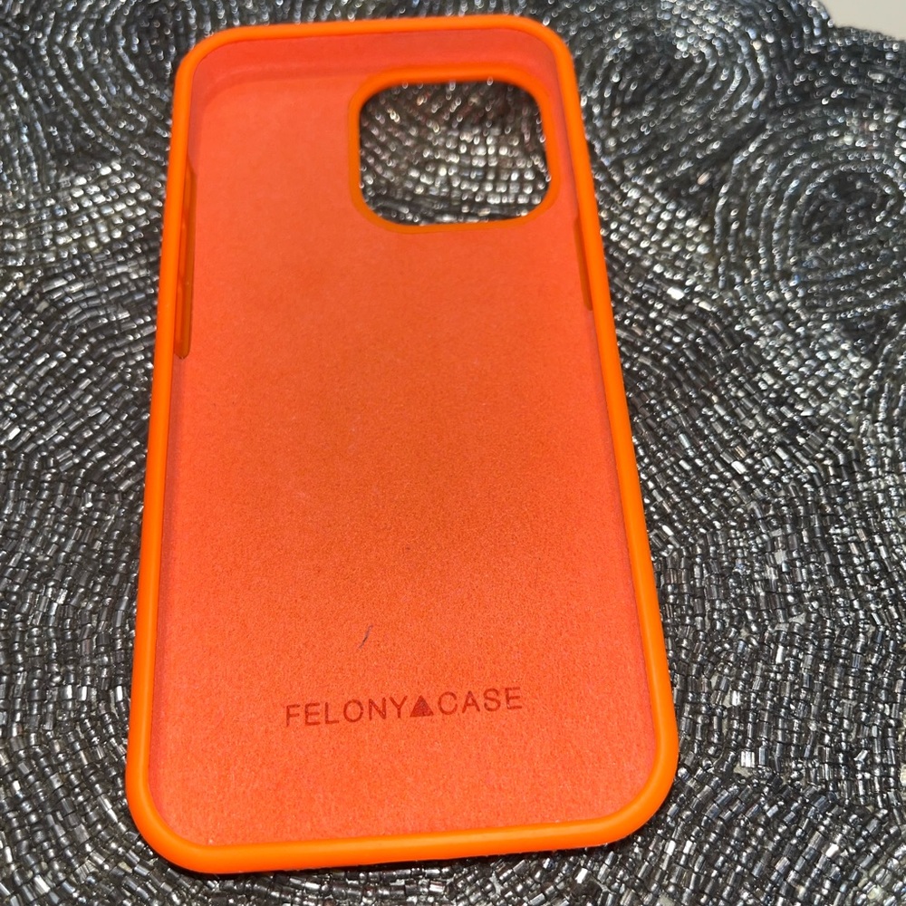 iPhone 13 Pro case - Picture 6 of 6